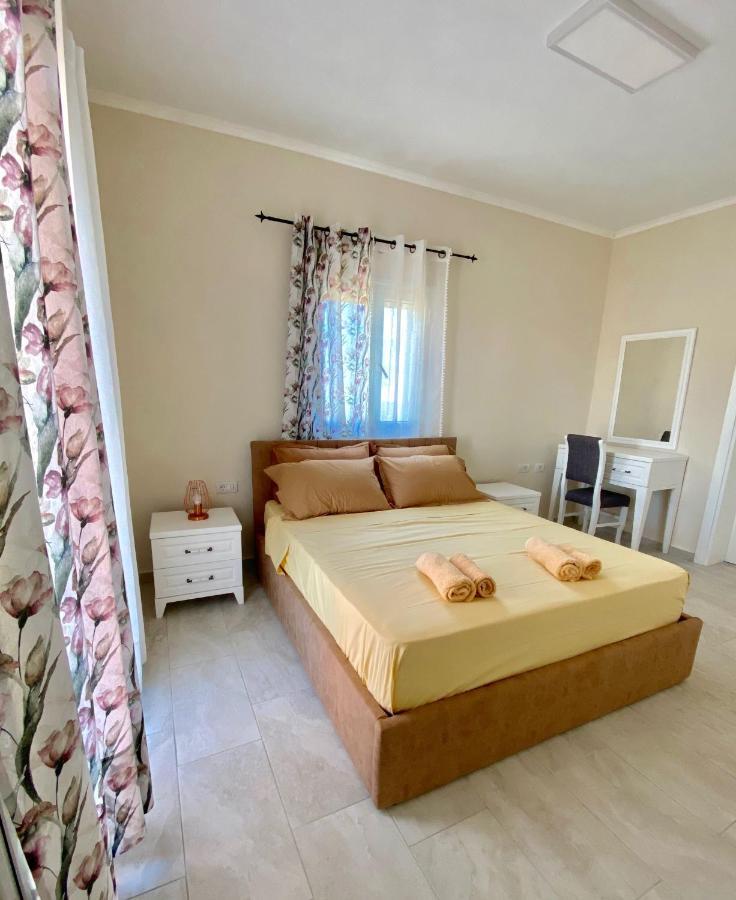 Villa Tani'S House à Saranda Extérieur photo