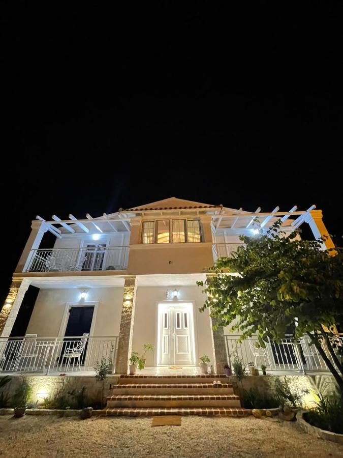 Villa Tani'S House à Saranda Extérieur photo